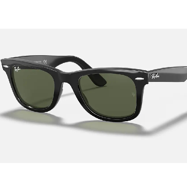 Oculus Specs & Care+Ray-Ban Wayfarer